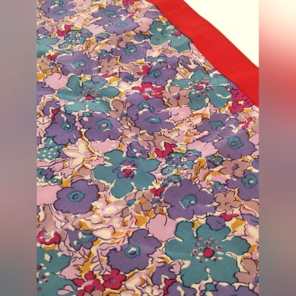 Liberty of London Vintage Floral Flowers Silk Scarf - Picture 7 of 12